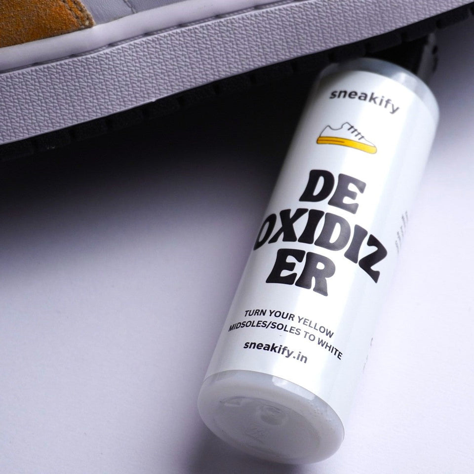 Pack of 5 | Sneaker Cleaning Kit , Sneaker Wipes, Sneaker Midsole De Oxidizer, Water and Stain Repellant Spray, Sneaker Bags